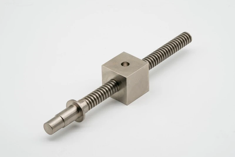 Trapezoidal Screw With Surface Treatment